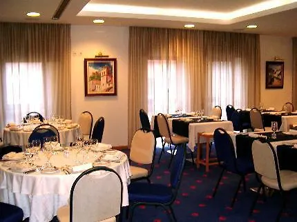 Eurosol Ξενοδοχείο με διαμερίσματα 4*