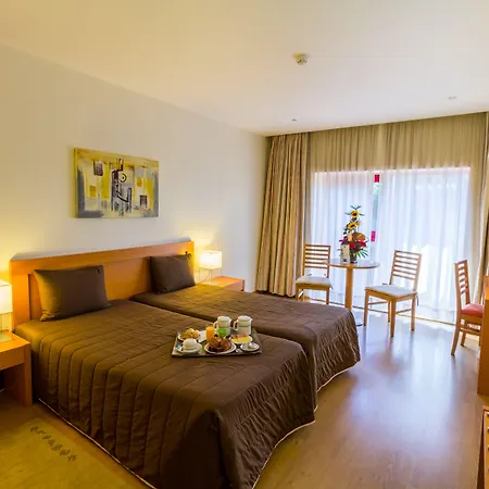 Ξενοδοχείο με διαμερίσματα Eurosol 4*