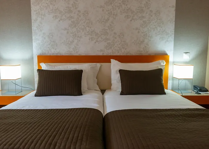 アパートホテル Eurosol 4*